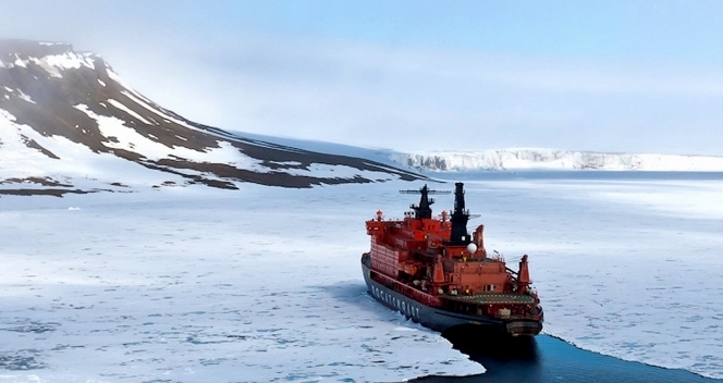 Co takhle cesta jaderným 
ledoborcem na severní pól?