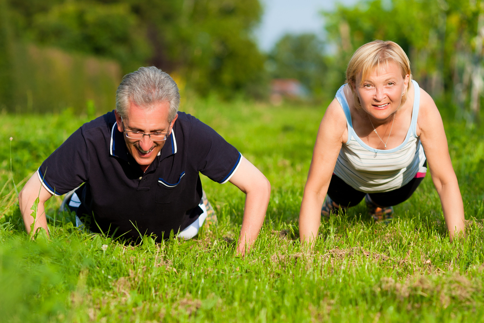 Aktivní senioři jsou zdravější, sportujte nejméně půl hodiny denně