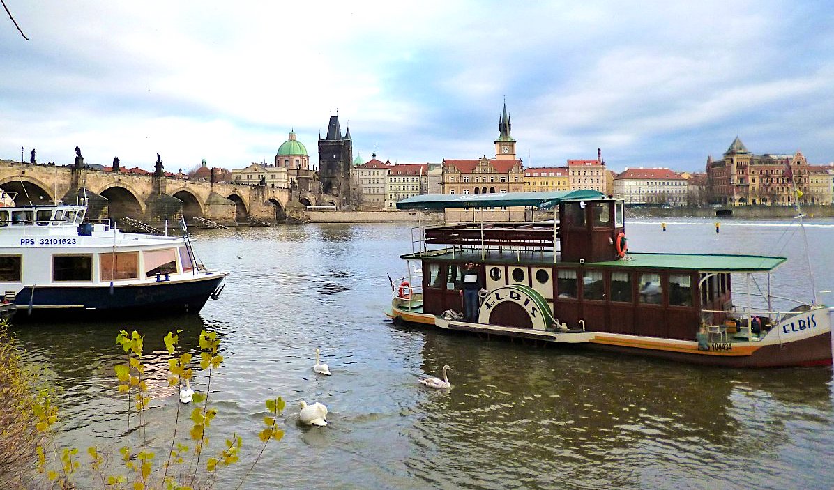 FOTO DNE 11.12.: Irena Mertová - Na Vltavě