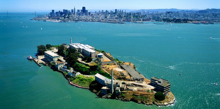 V pekle jménem Alcatraz
plakali i nejotrlejší zločinci