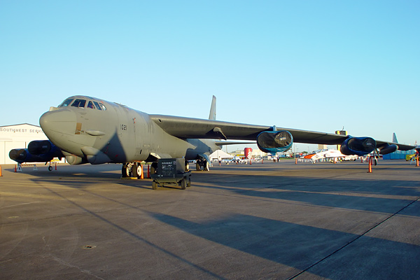 V Ostravě proběhla airshow,
hvězdou byl bombardér B-52