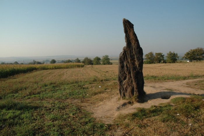 K největšímu českému menhiru