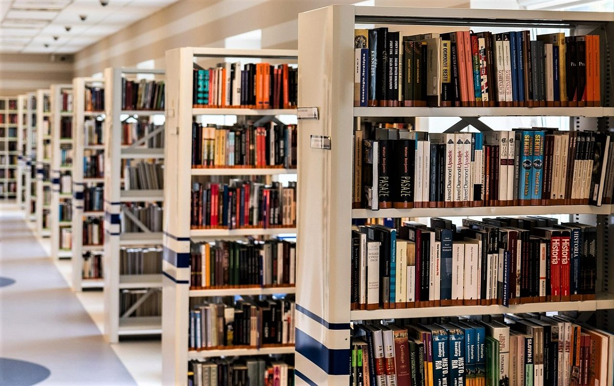 Česko má nejhustší síť veřejných knihoven na světě. Ročně je navštíví 24 milionů čtenářů