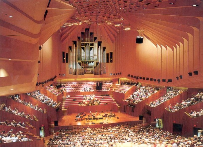 Opera v Sydney je asi nejkrásnější 
stavbou posledního půlstoletí