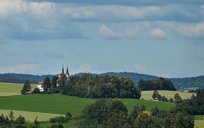 Kostel sv. Jana Nepomuckého v Krahulčí*