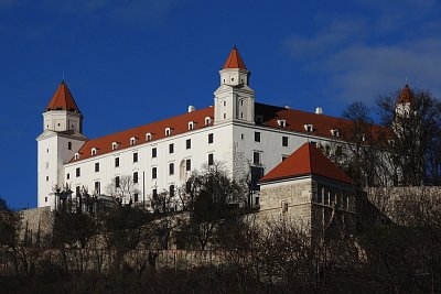 16-bratislavsky-hrad.jpg