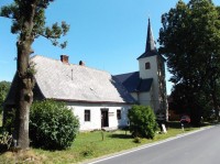 Kostel s farou