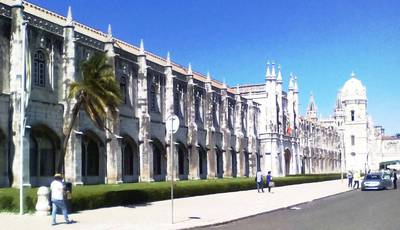 Klášter založil r.1502 Manuel I. Portugalský, dokončen byl o 10 let později.