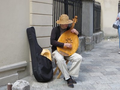 pouliční hudebník