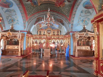 Astrachaň - v pravoslavném kostele.JPG