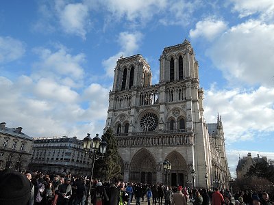 Notre Dame ještě v plné kráse *
