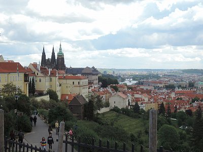 Pražský Hrad ze Strahovského kláštera.