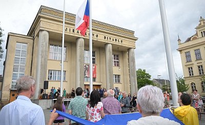 94. ročník festivalu Jiráskův Hronov nabídne desítky divadelních představení, koncertů a bohatý doprovodný program