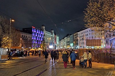 Večer v Brně na "Svoboďáku"