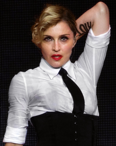 Madonna_à_Nice_30_2.jpg
