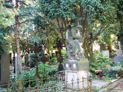 Hřbitov 4