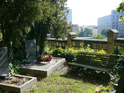 Hřbitov 19