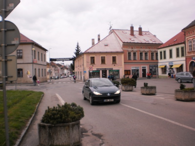 Levá strana náměstí F.L. Věka