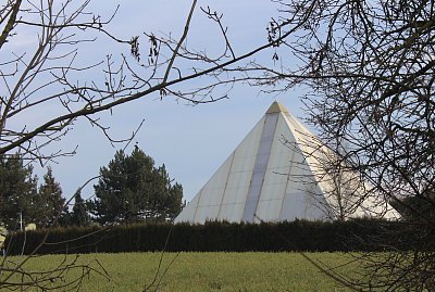 Relaxační pyramida v Postoupkách