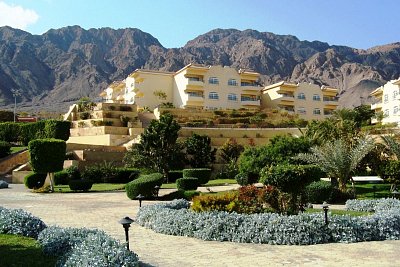 Taba, Sinaj. Část pobřežního hotelového resortu.