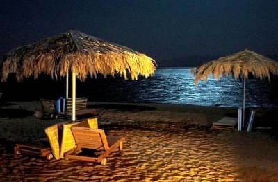 2. Noční siesta u Akabského zálivu, Sinaj