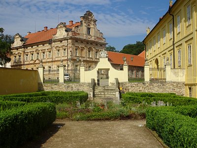 Bylinková zahrádka a lékárna