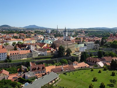 Výhled z věže směrem na náměstí