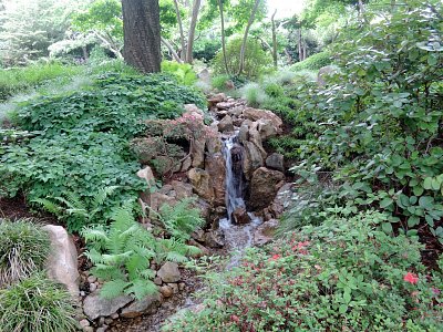 Malý vodopád v Japon. zahradě