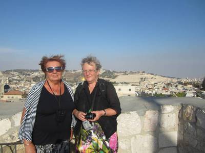 vítr je všude - s kamarádkou na pevnosti Herodium u Jeruzaléma