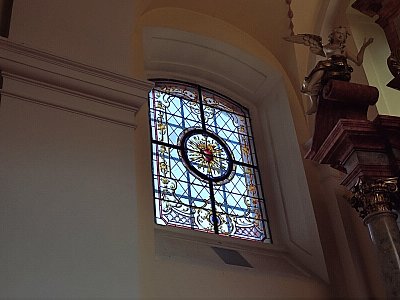 vitráž kostela