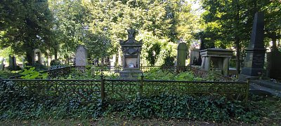 5 Hřbitov u Vojtěcha
