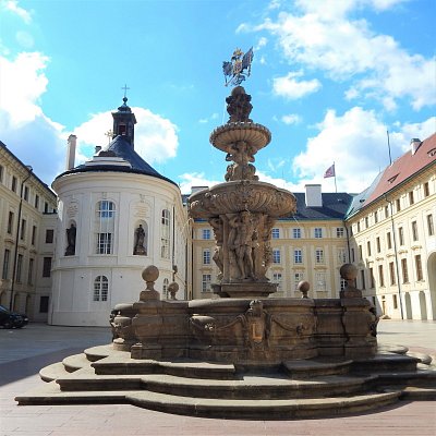 Kohlova kašna na II. nádvoří Pražského hradu