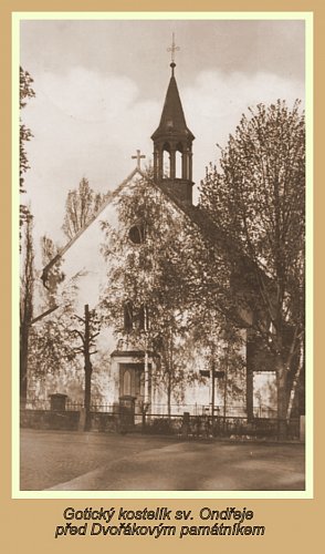 2. Gotický kostel sv. Ondřeje před Památníkem.