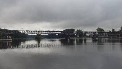 olovene-nebe-nad-mostem-11-srpna-2017.jpg