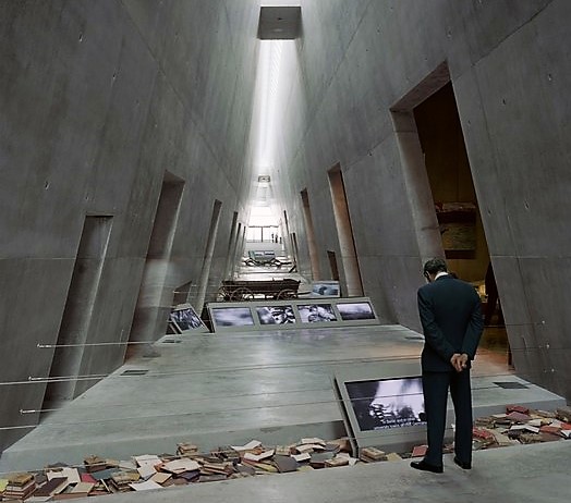 Mezinárodní den památky obětí holocaustu